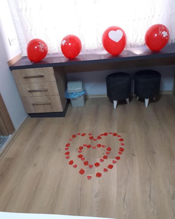 Gemlik Esas Pansiyon מראה חיצוני תמונה